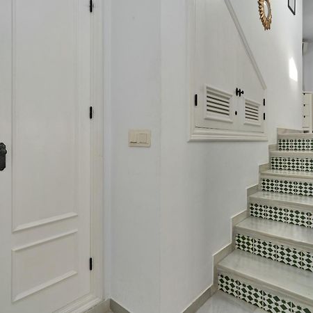 One Bedroom Penthouse Нерха Экстерьер фото