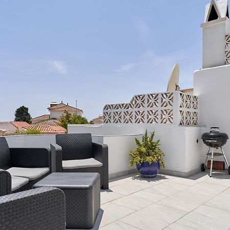 One Bedroom Penthouse Нерха Экстерьер фото