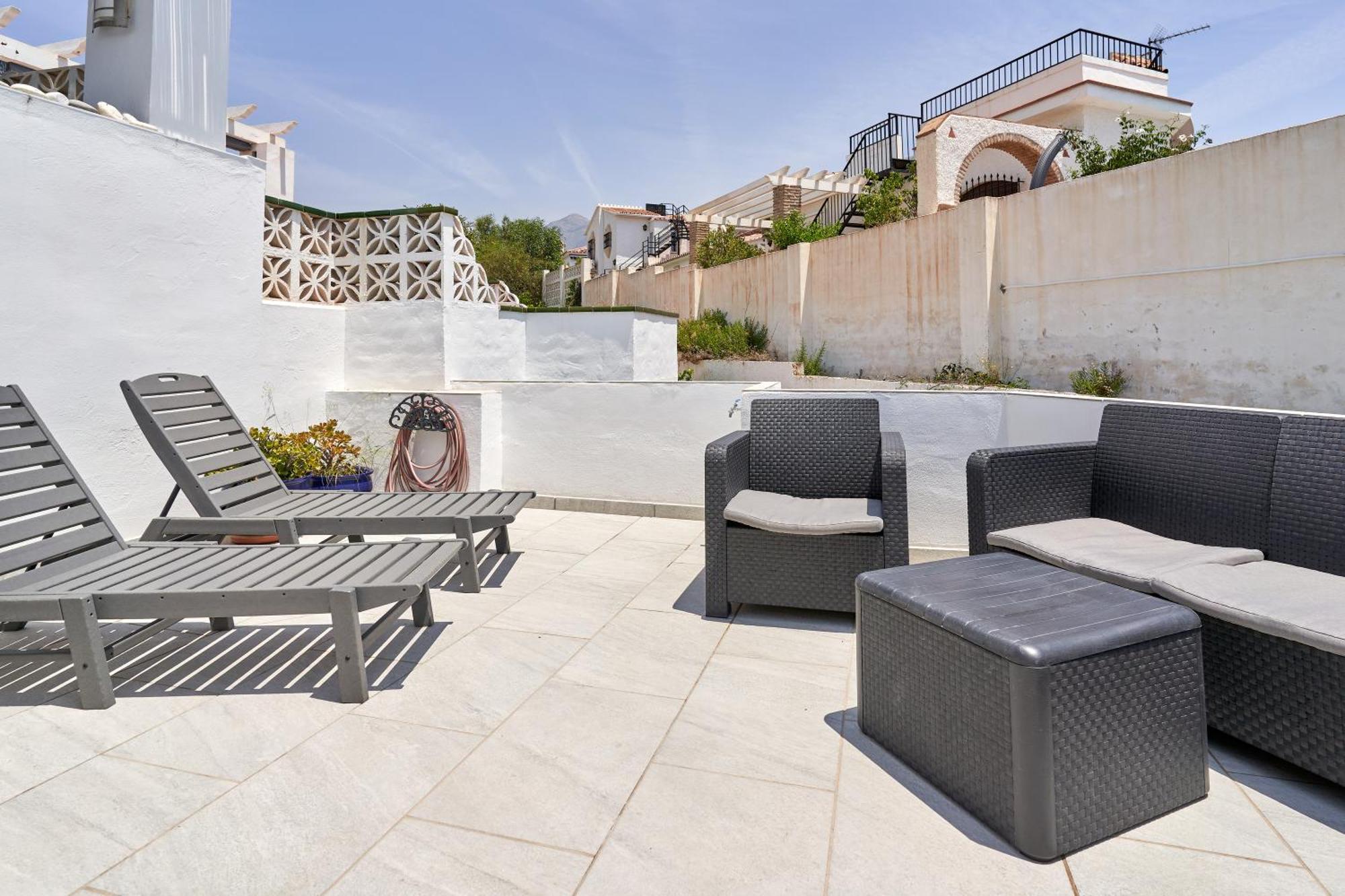 One Bedroom Penthouse Нерха Экстерьер фото