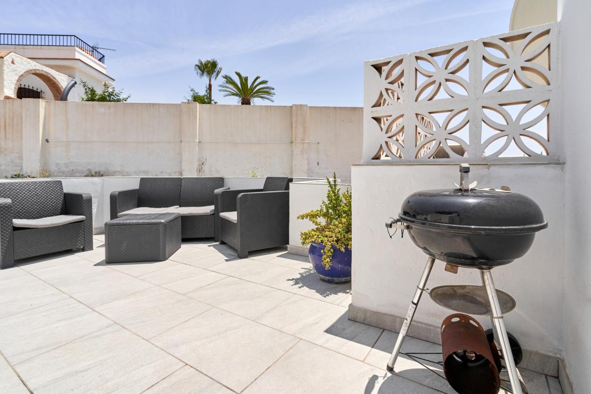 One Bedroom Penthouse Нерха Экстерьер фото